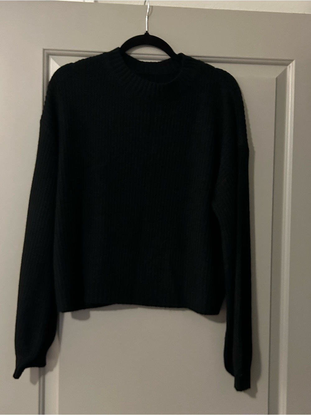 Infinite Styles Black Wide Sleeve Crewneck